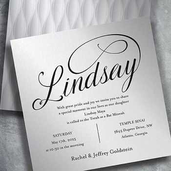 Lindsay G121